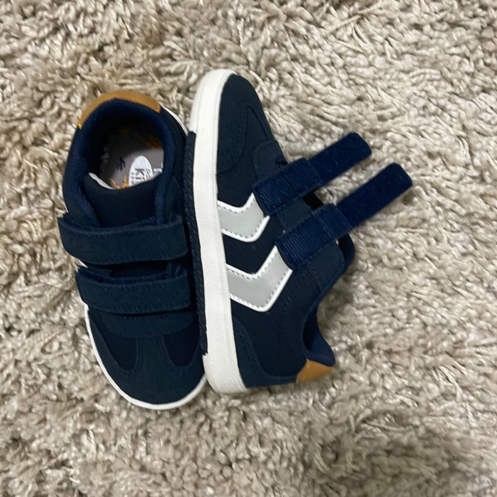 Dr Scholls kids shoes